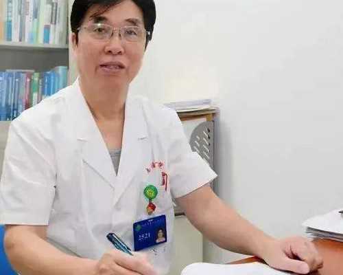 伊可新引领时尚美妆的品牌力量