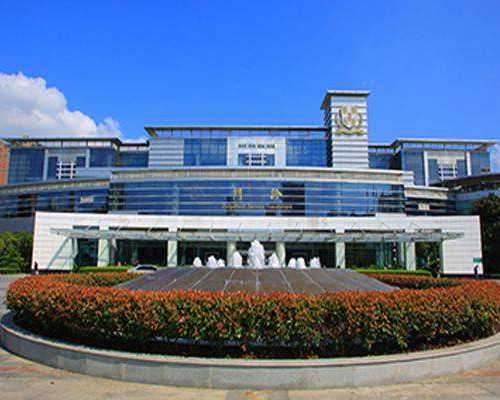 泰国供卵试管联系电话,俄罗斯试管婴儿和美国试管婴儿，能不能帮我对比一下